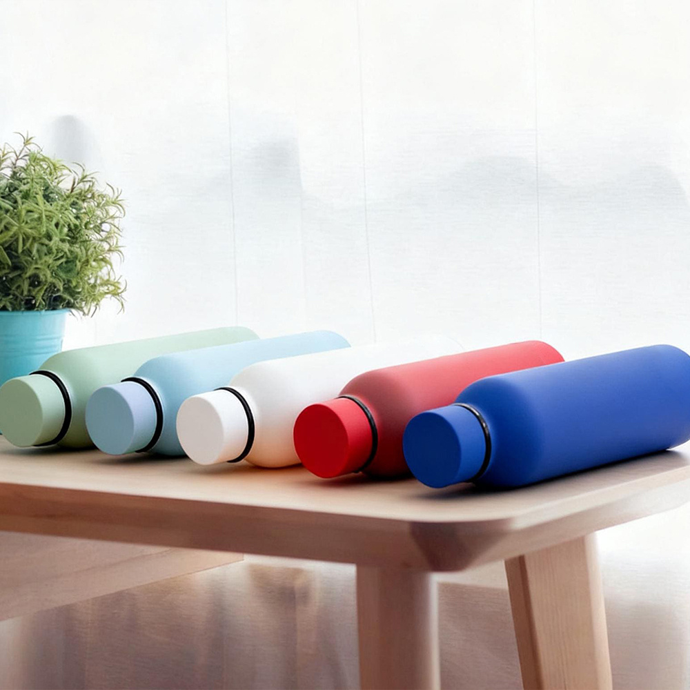 カスタムネーム入り小型サーモカップ、屋外用ステンレスボトル、 - Sports Equipment And Names のレビューと価格