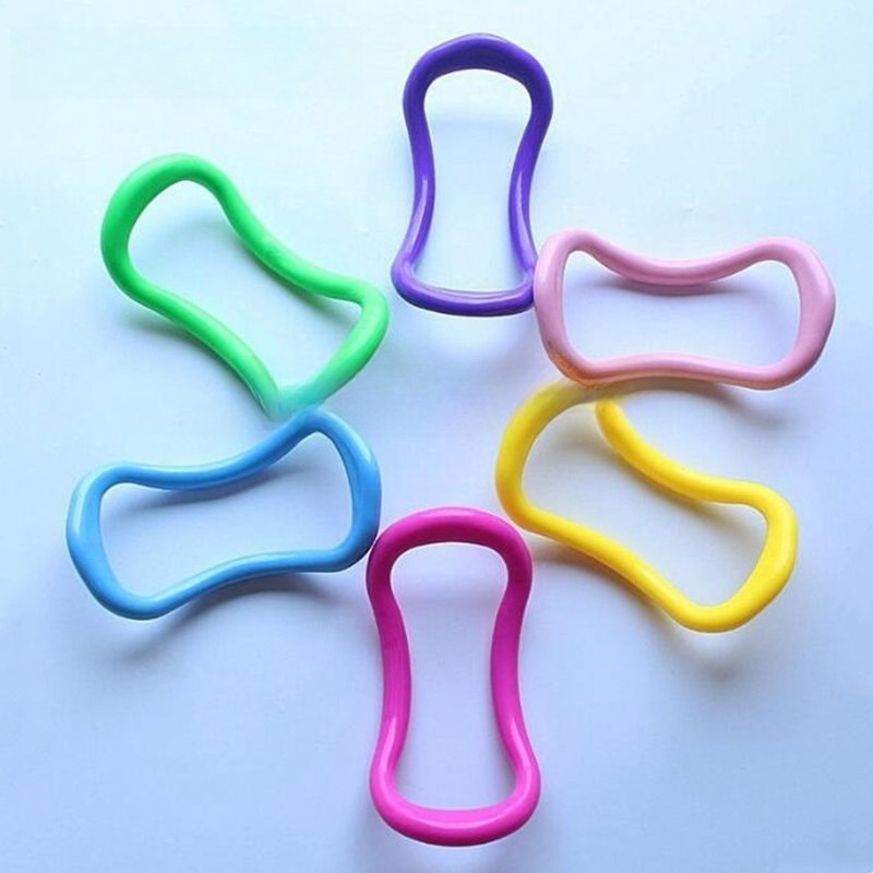 プラティヨガリングショルダーストレッチトレーナー筋肉リラクゼ - Sports Equipment For Home のレビューと価格